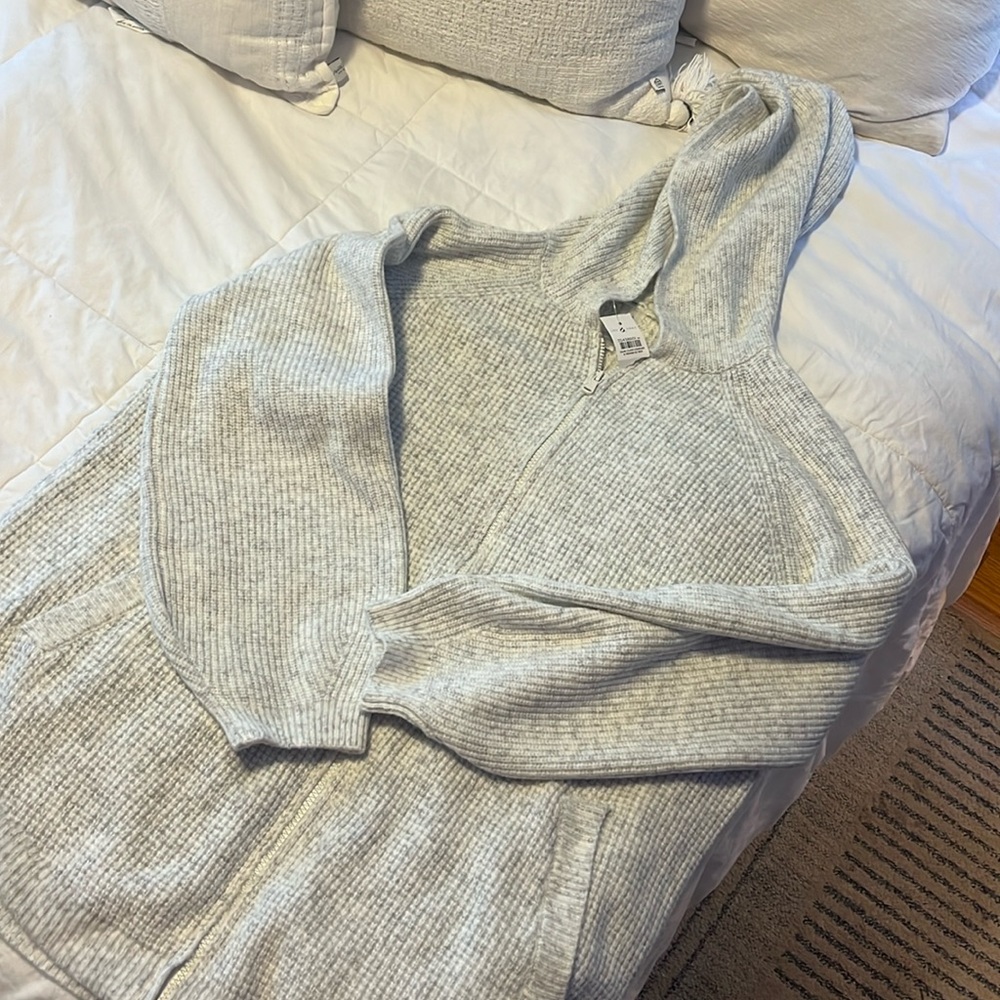 NWT L Lou & Grey Heather Grey Full Zip Hoodie Sweater